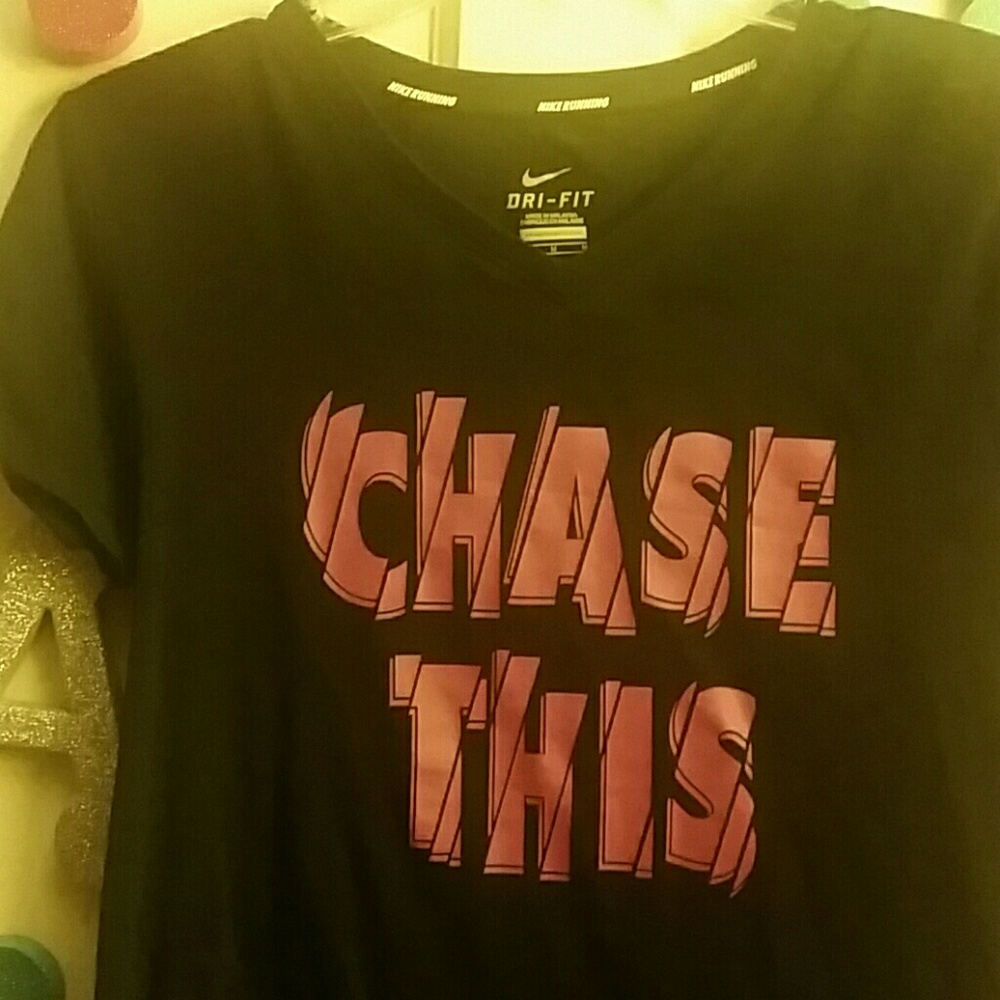 Nike tee